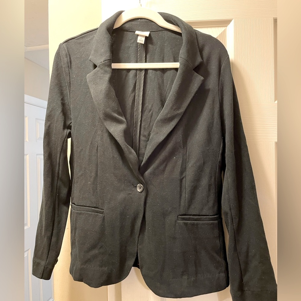 Black casual blazer